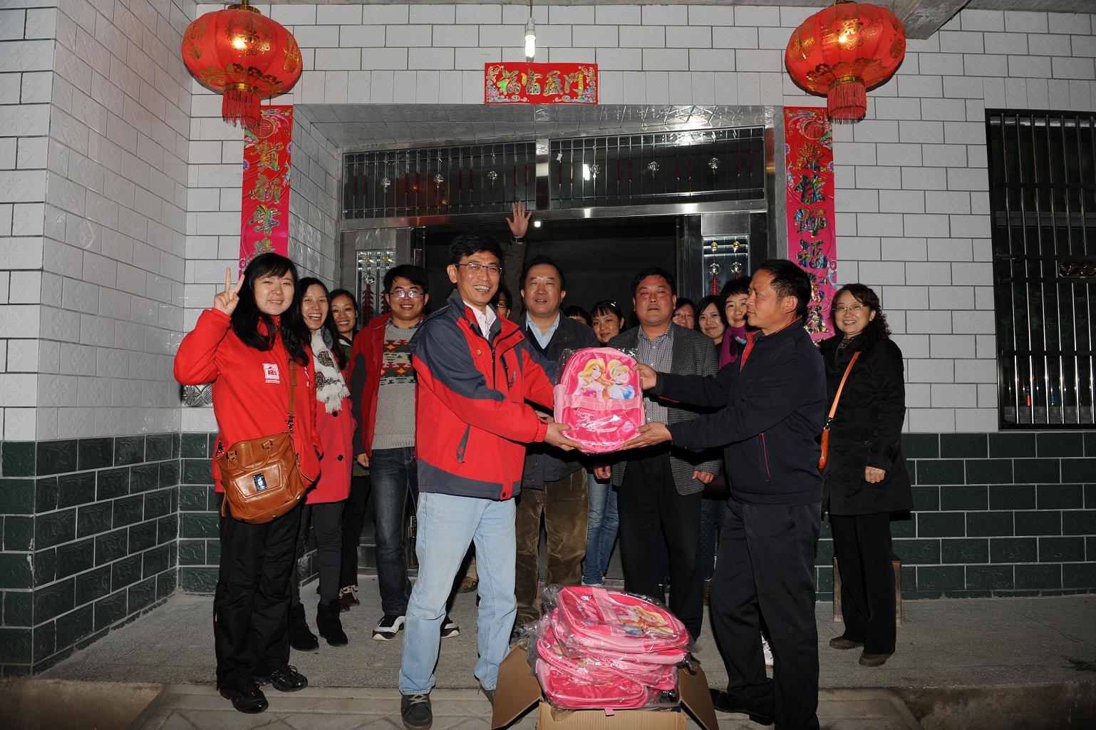 参观革命老区  感受红色情怀——437必赢会员中心组织党员赴英山开展主题教育实践活动